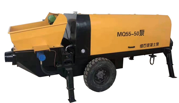 Diesel Engine mini Concrete Pump truck for Large Aggregates Price Of Concrete Pump Diesel