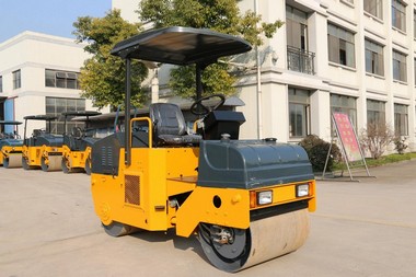 Reasons To Choose A Small Road Roller