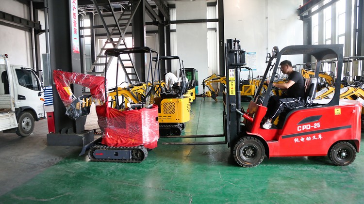 China Coal Group Send Mini Excavator To Jiangxi